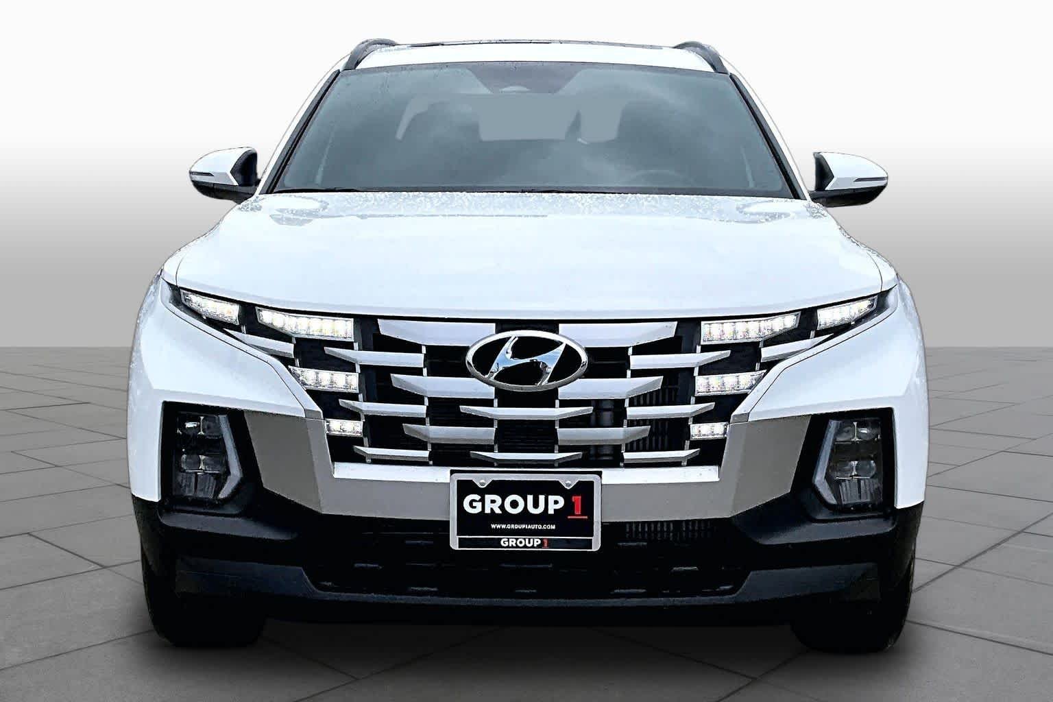 Used 2022 Ice White Hyundai SEL Premium image 4