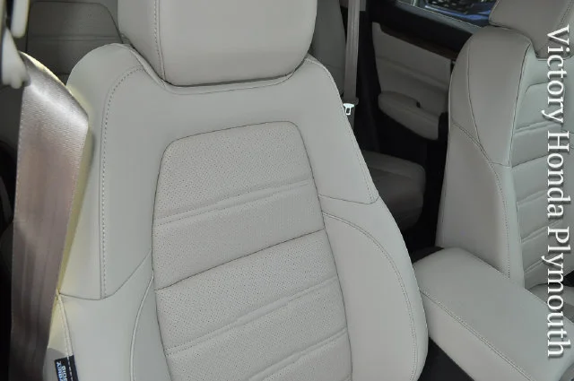 Used 2022 Platinum White Pearl Honda EX-L image 22