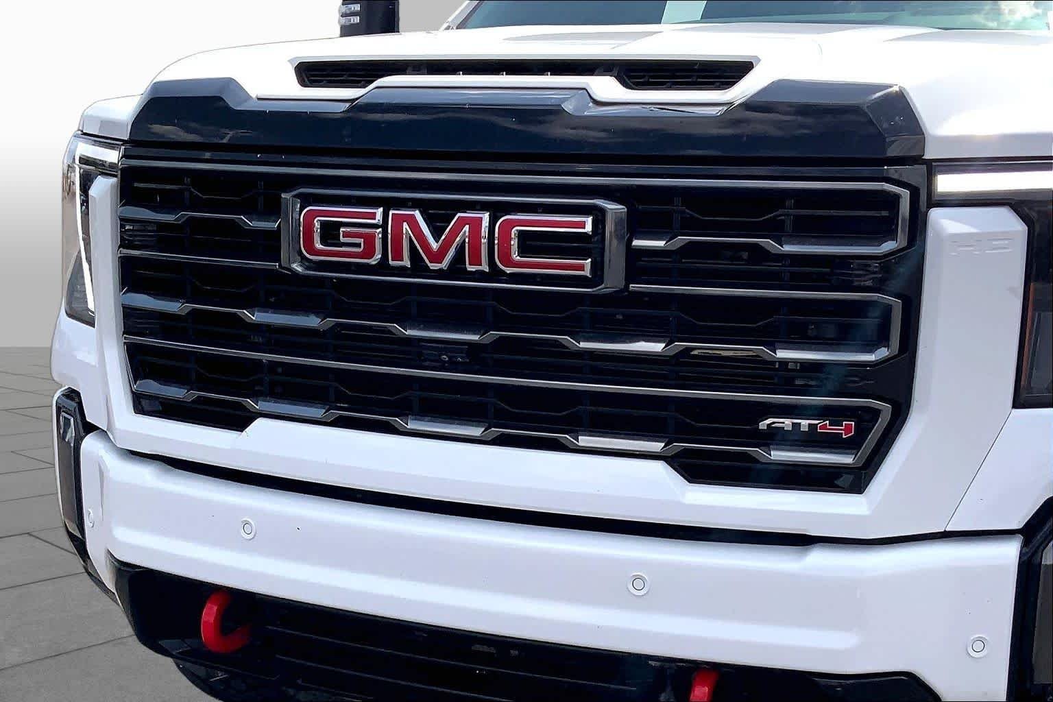 Used 2024 Summit White GMC AT4 image 30
