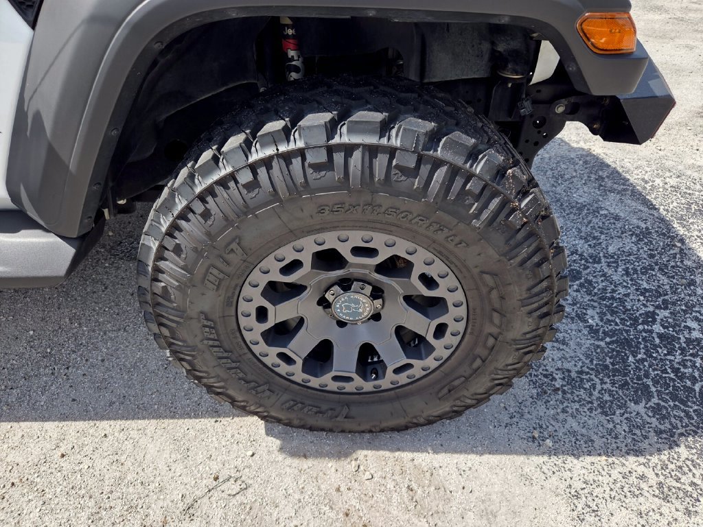 Photo 18