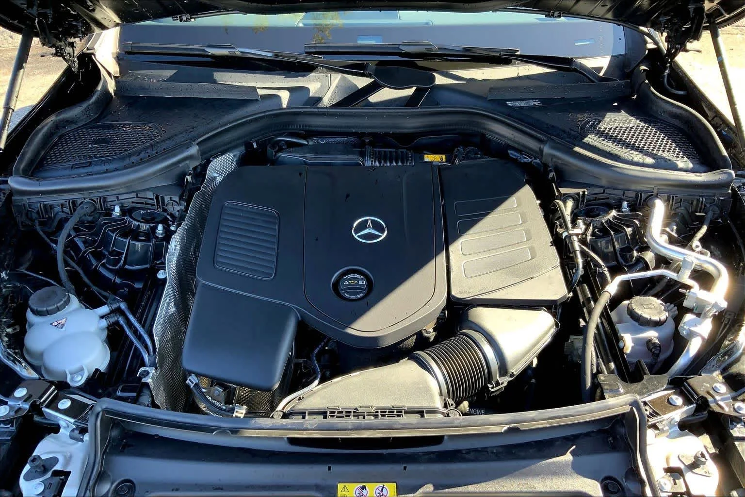 Certified Used 2024 Black Mercedes-Benz GLC 300 image 32