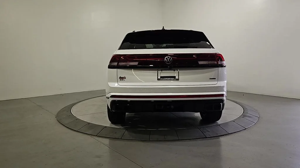 New 2026 White/off-white Volkswagen 2.0T SEL R-Line Black image 4