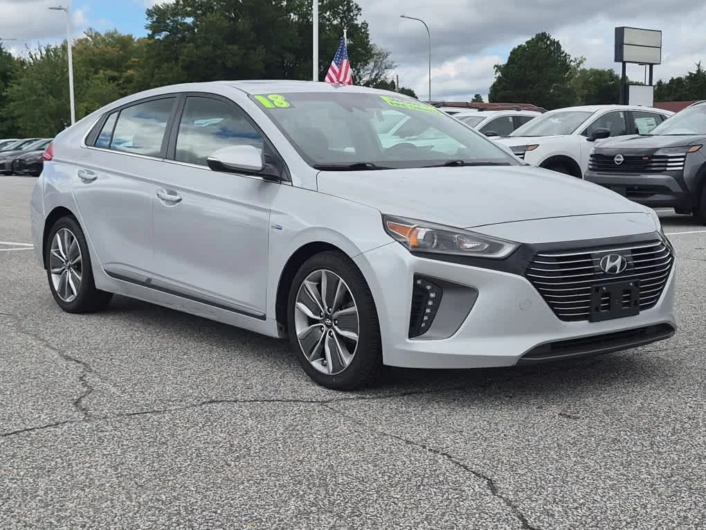 Used 2018 Hyundai IONIQ Limited with VIN KMHC05LC0JU082236 for sale in Newark, DE
