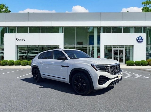 2026 Volkswagen Atlas Cross Sport SEL R-Line Black