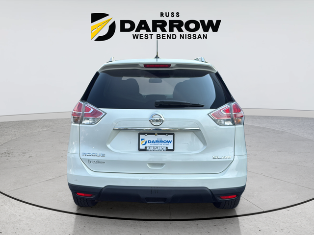 Used 2016 White Nissan SL image 4