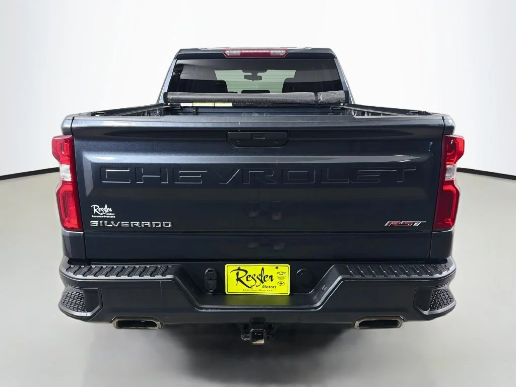 Used 2021 SHADOW GRAY METALLIC Chevrolet RST image 7