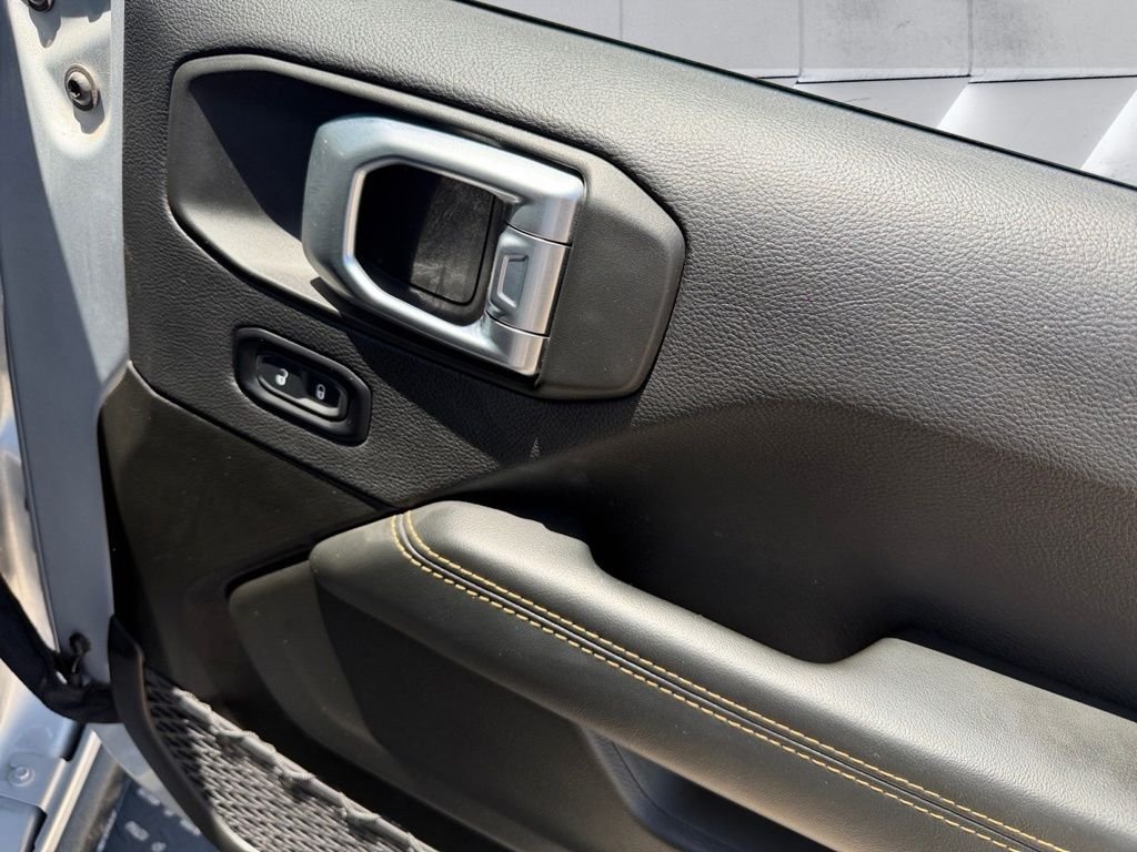 Certified Used 2024 Silver Jeep Sahara image 20