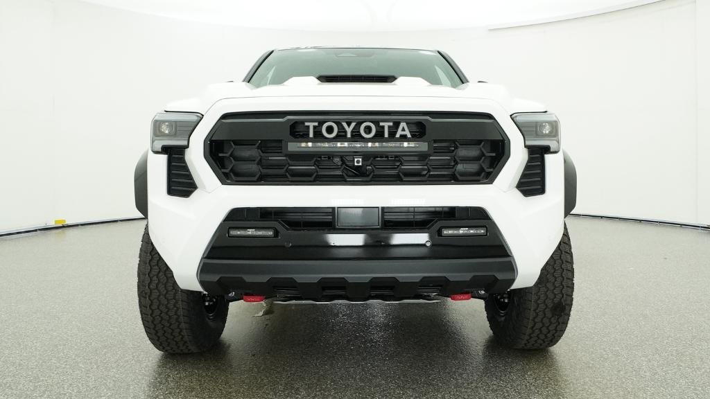 2026 Toyota Tacoma TRD Pro - Photo 7