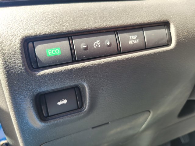 Used 2025 Blue Nissan SV image 19