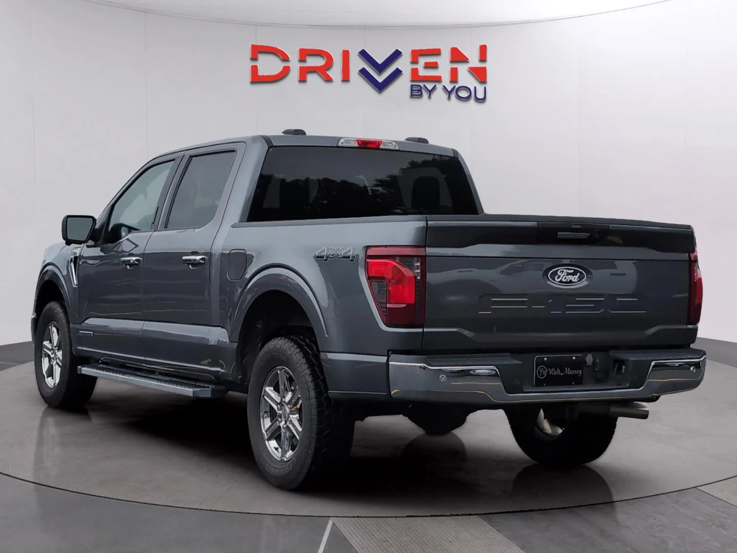 Used 2024 Carbonized Gray Ford XLT image 3