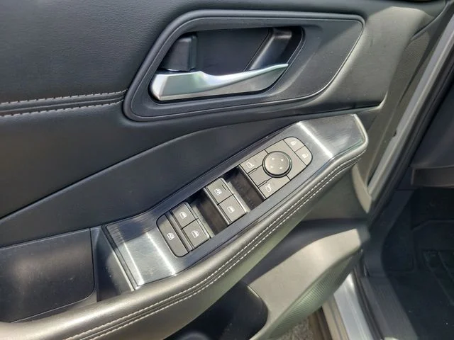 Certified Used 2023 Silver Nissan SV image 18