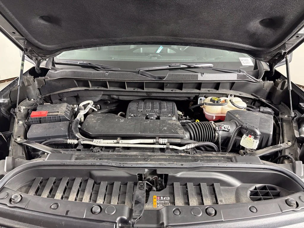 Used 2024 Black Chevrolet Custom image 48