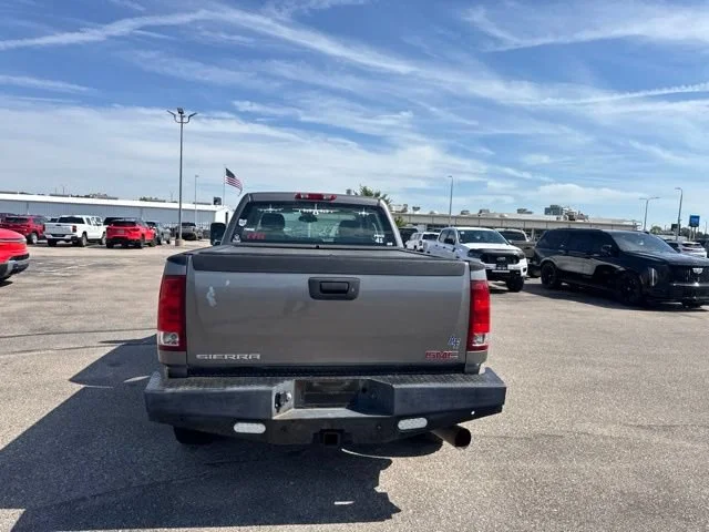 2009 GMC Sierra 2500HD Work Truck - Photo 6