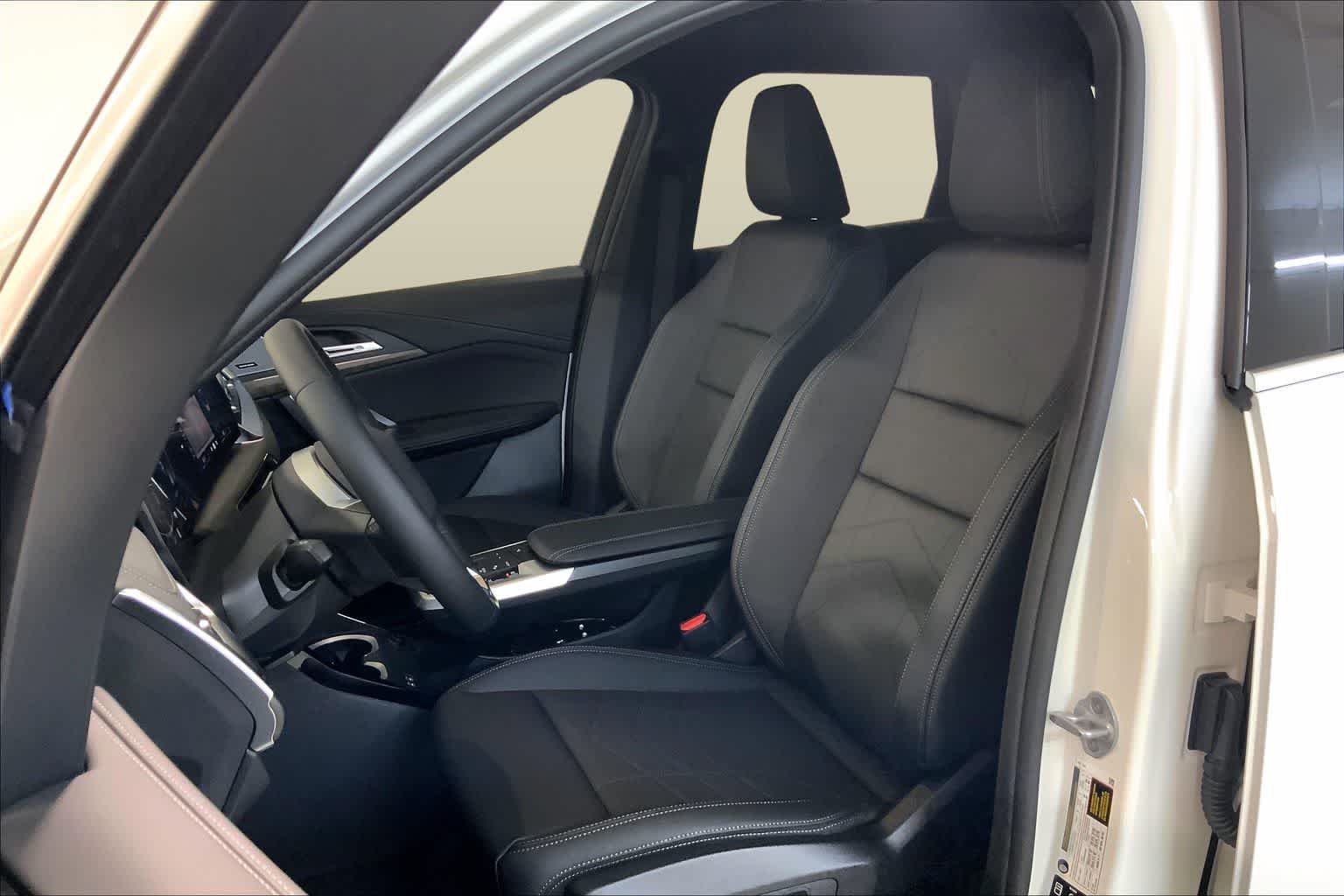 2026 BMW X1 28i - Photo 9