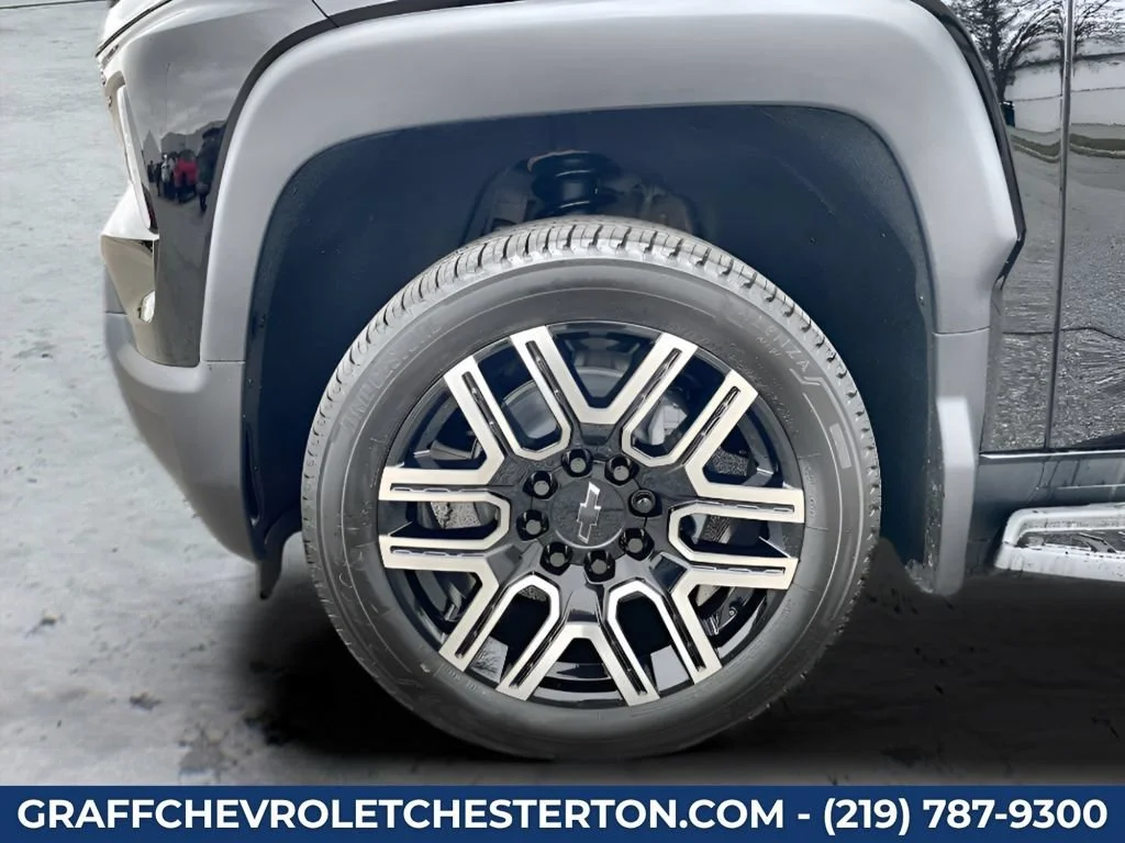 2026 Chevrolet Silverado EV LT - Photo 18