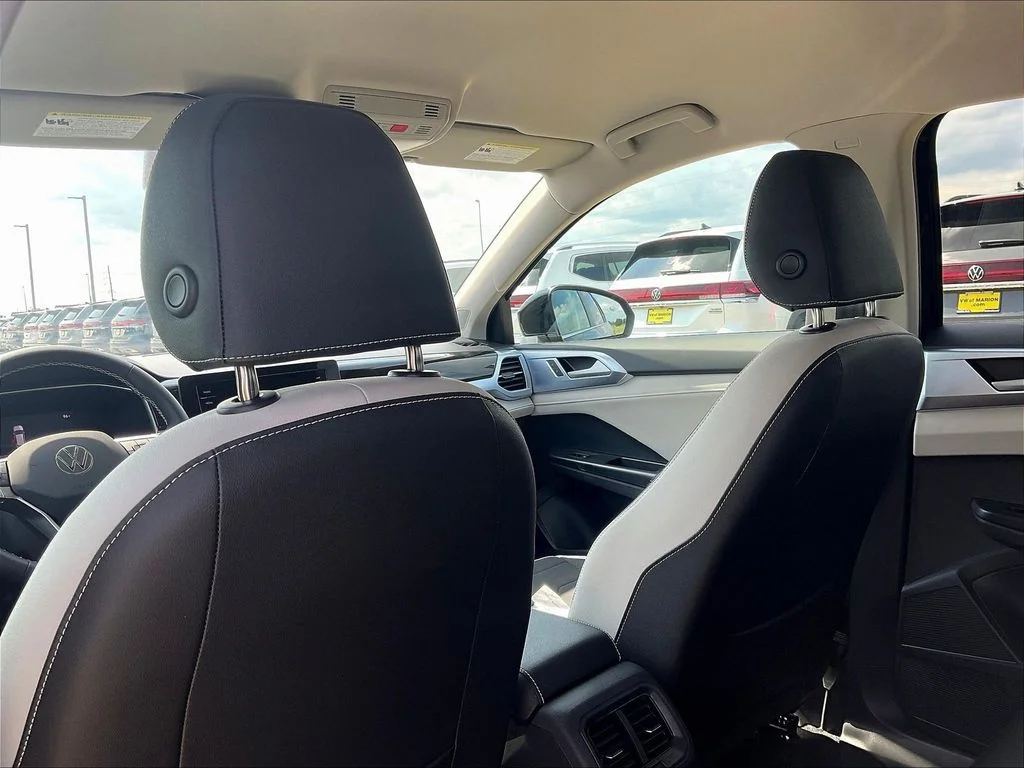 2026 Volkswagen Taos SE - Photo 24