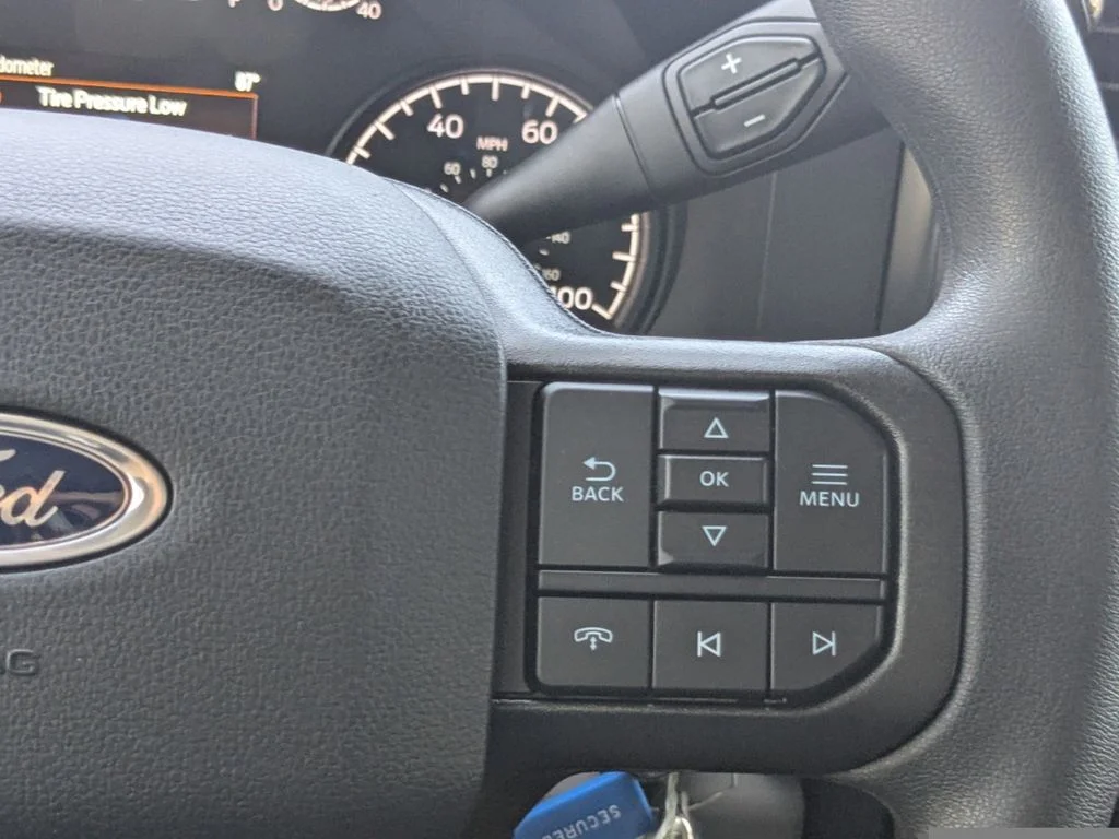 New 2026 Oxford White Ford XL image 23