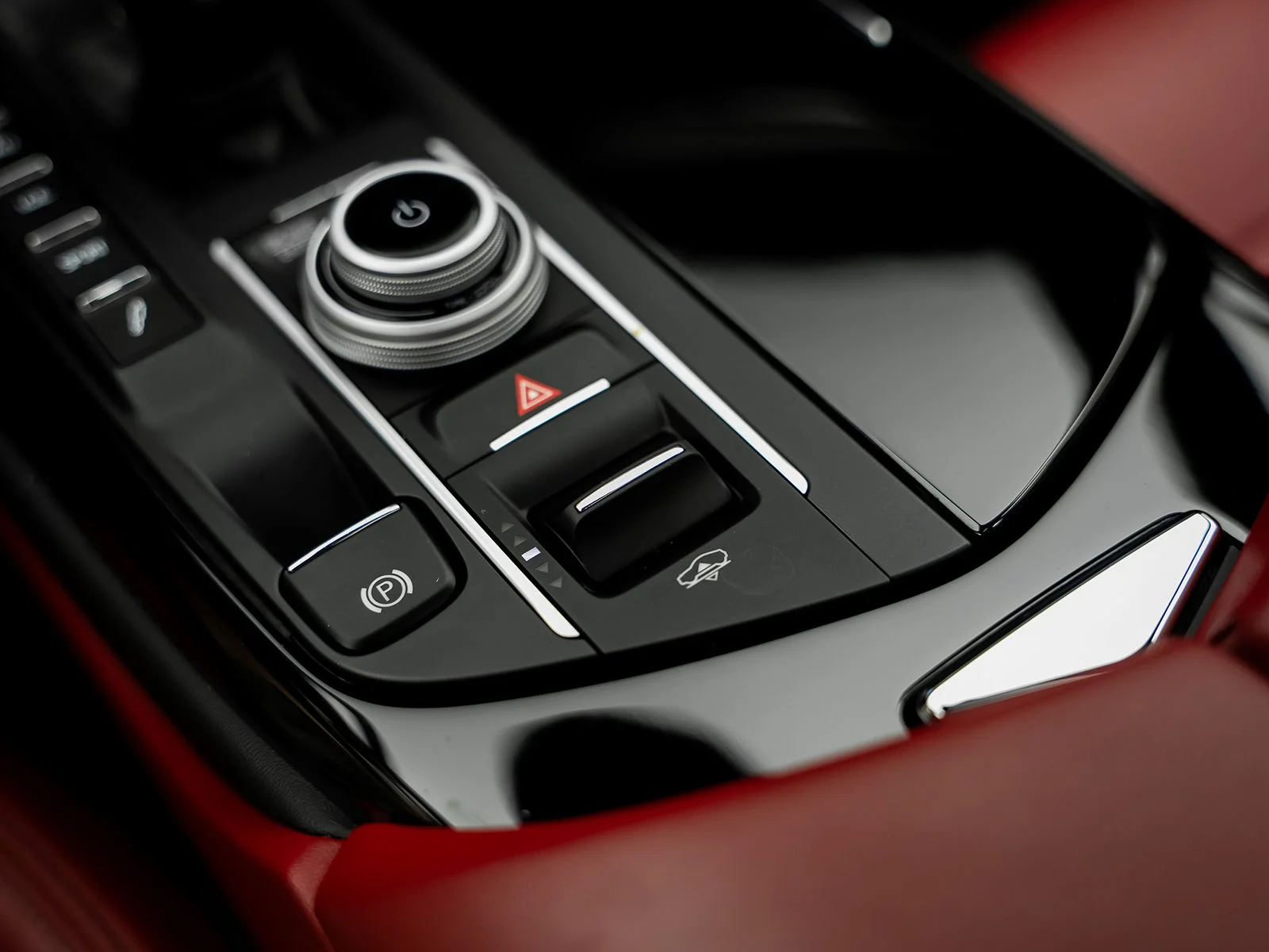 Used 2022 Gray Maserati Modena image 57