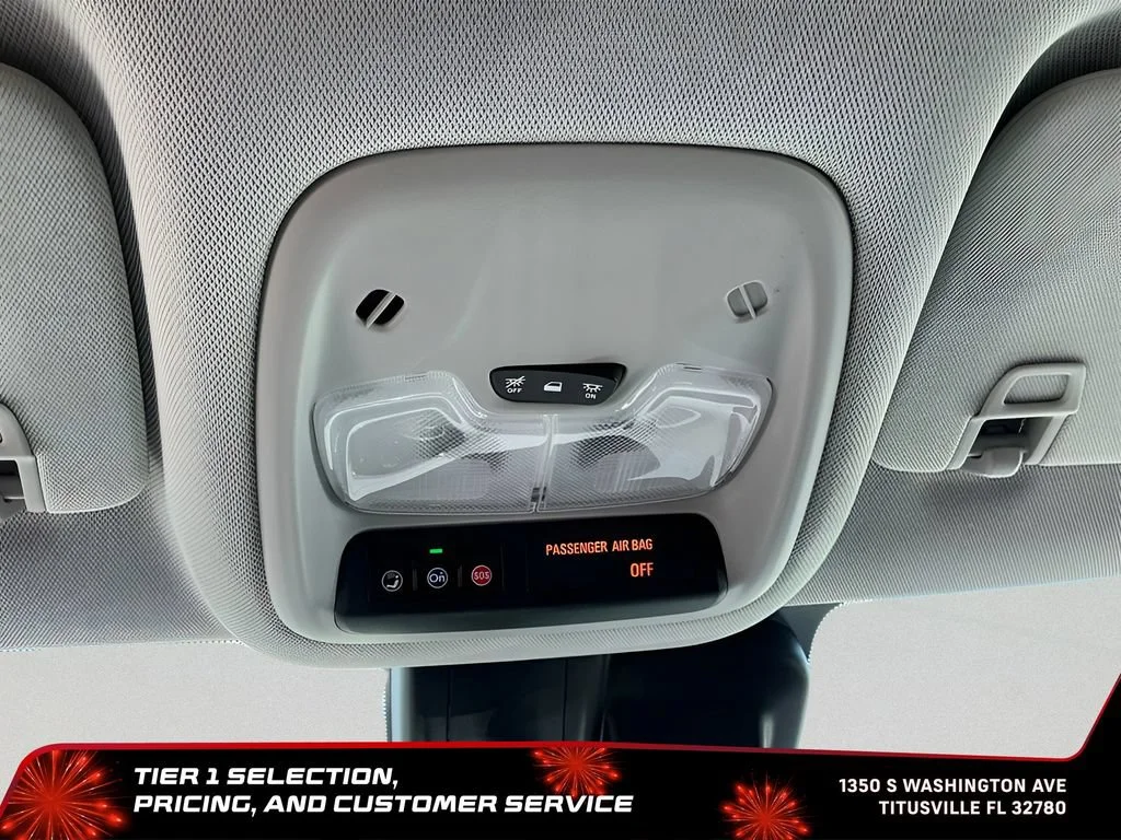 Used 2025 Mosaic Black Metallic Chevrolet LT image 29