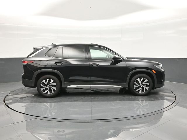 Used 2025  Volkswagen 2.0T S image 26