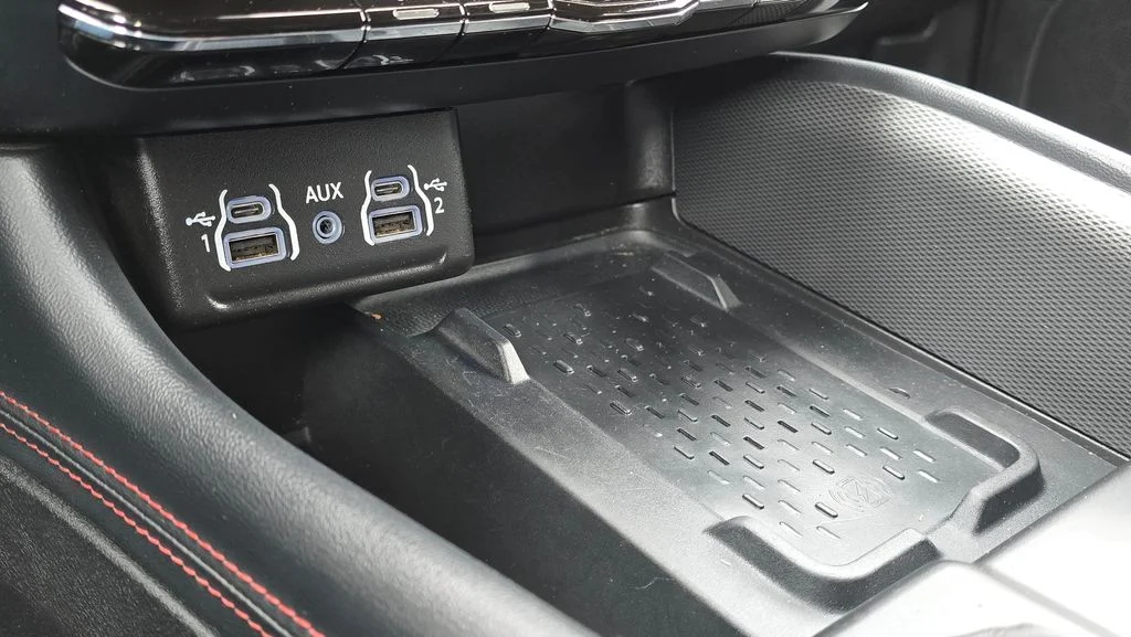 Used 2025 Night Moves Dodge R/T Plus image 35