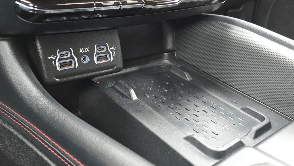 Used 2025 Night Moves Dodge R/T Plus image 35