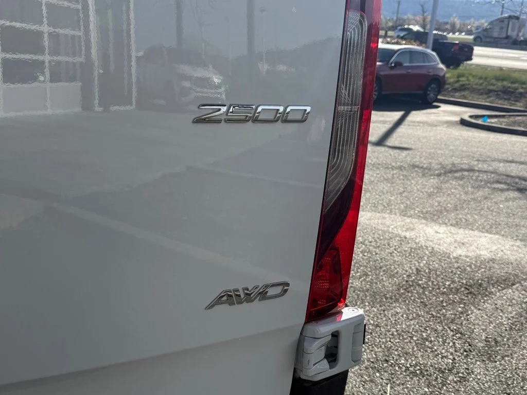 New 2026 White Mercedes-Benz Cargo 170 WB image 7