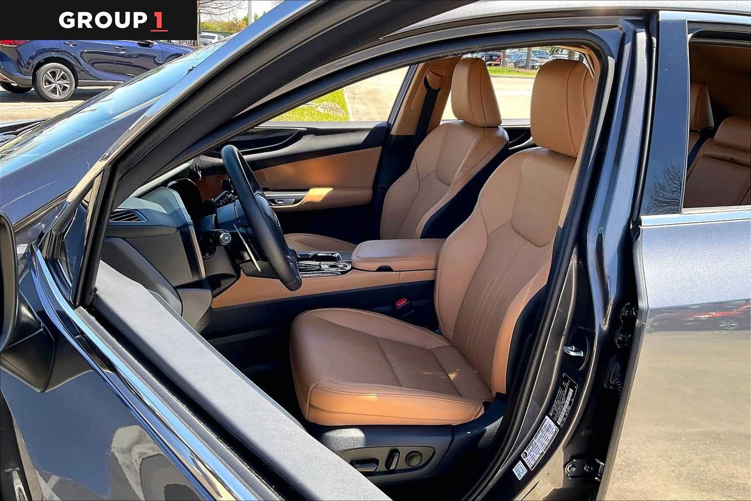 Used 2025 Cloudburst Gray Lexus  image 7