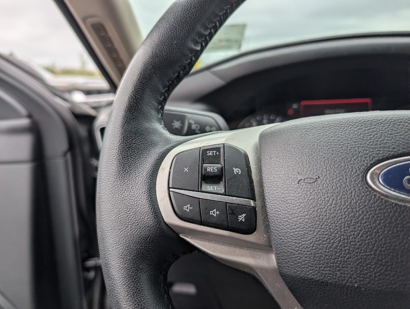 Used 2022 Carbonized Gray Ford XLT image 13