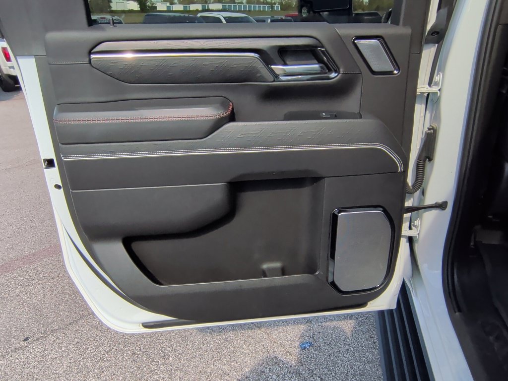Used 2024 Summit White GMC AT4X image 38