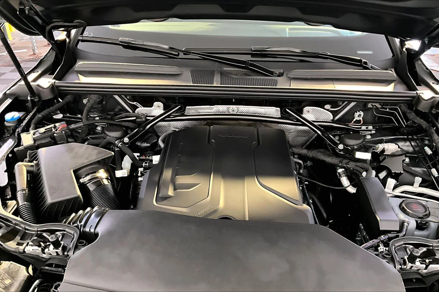 New 2026 Tambora Gray me Audi Premium image 16