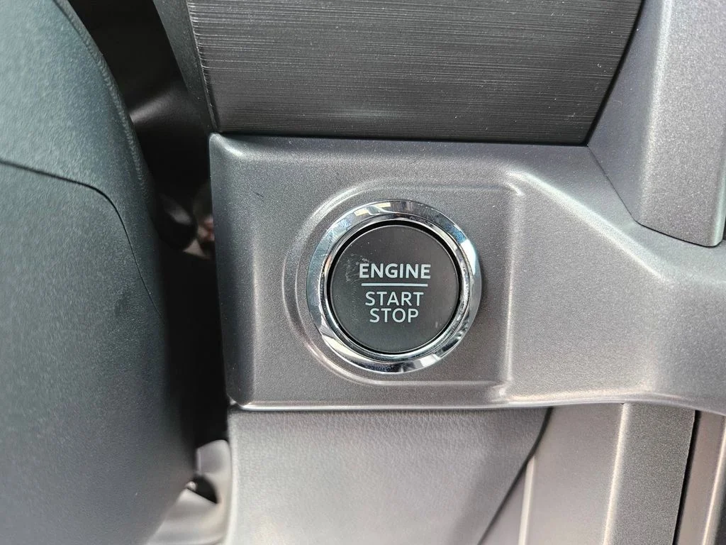 New 2025 Red Ford XLT image 17