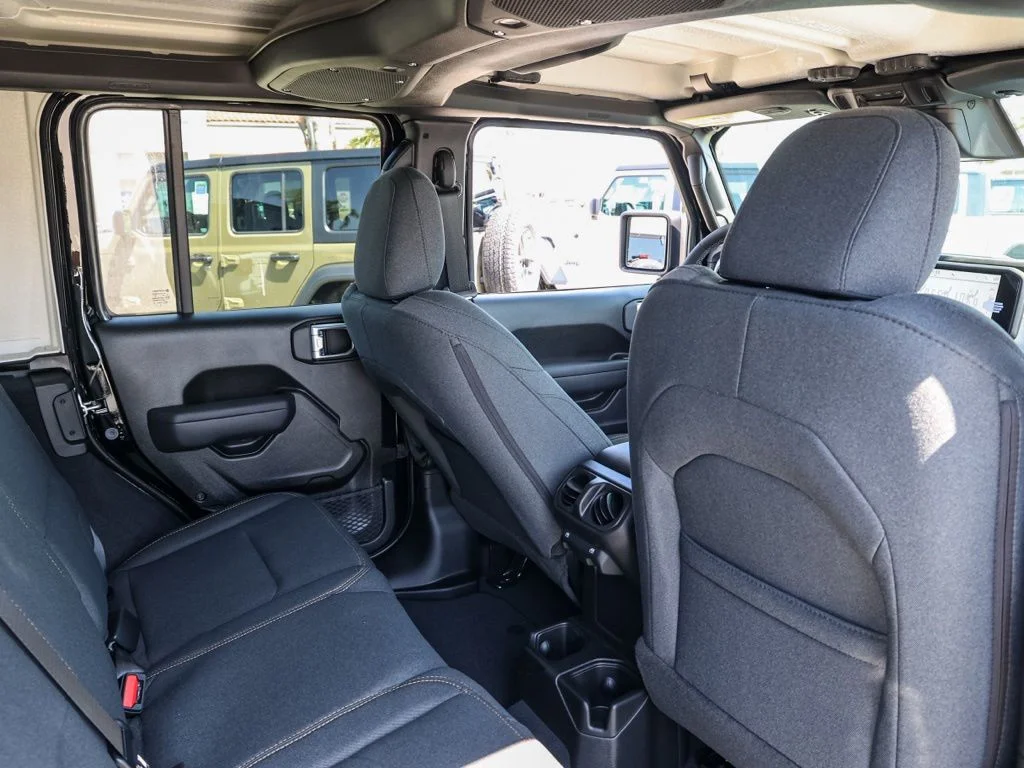 New 2026 Black Clear-Coat Exterior Paint Jeep Sport S image 22