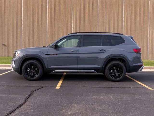 New 2026 Gray Volkswagen 2.0T Peak Edition image 2