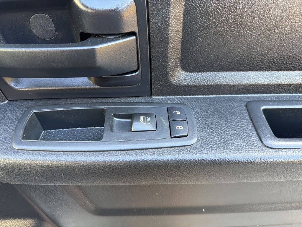 2017 RAM 5500 - Photo 22