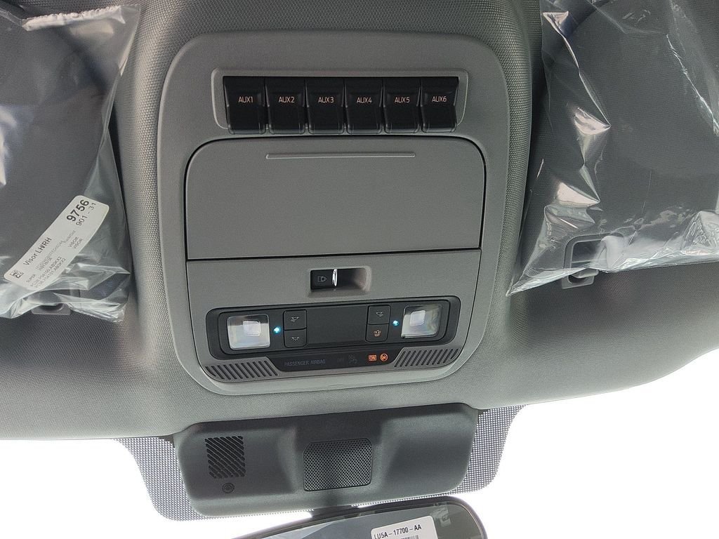 New 2026 Oxford White Ford XL image 11