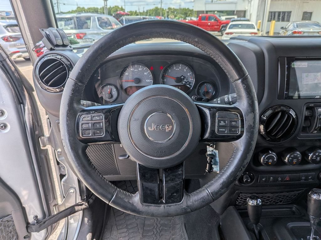 Used 2017 Silver Jeep Unlimited Sahara image 24