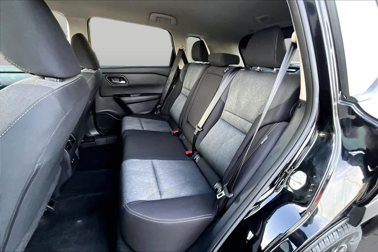 Used 2024 Super Black Nissan SV image 21