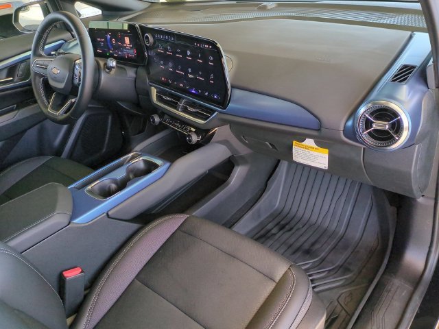 2026 Chevrolet Equinox EV 2LT - Photo 35