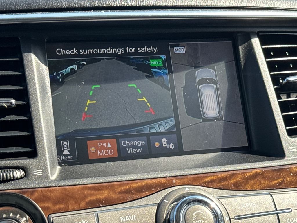 Used 2020 Gray Nissan Platinum image 24