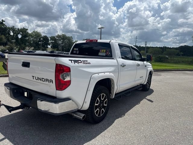 Used 2014 Super White Toyota SR5 Crew Cab Pickup image 5