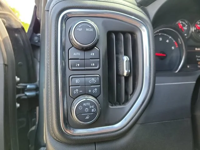 2020 Chevrolet Silverado 2500HD LT - Photo 25