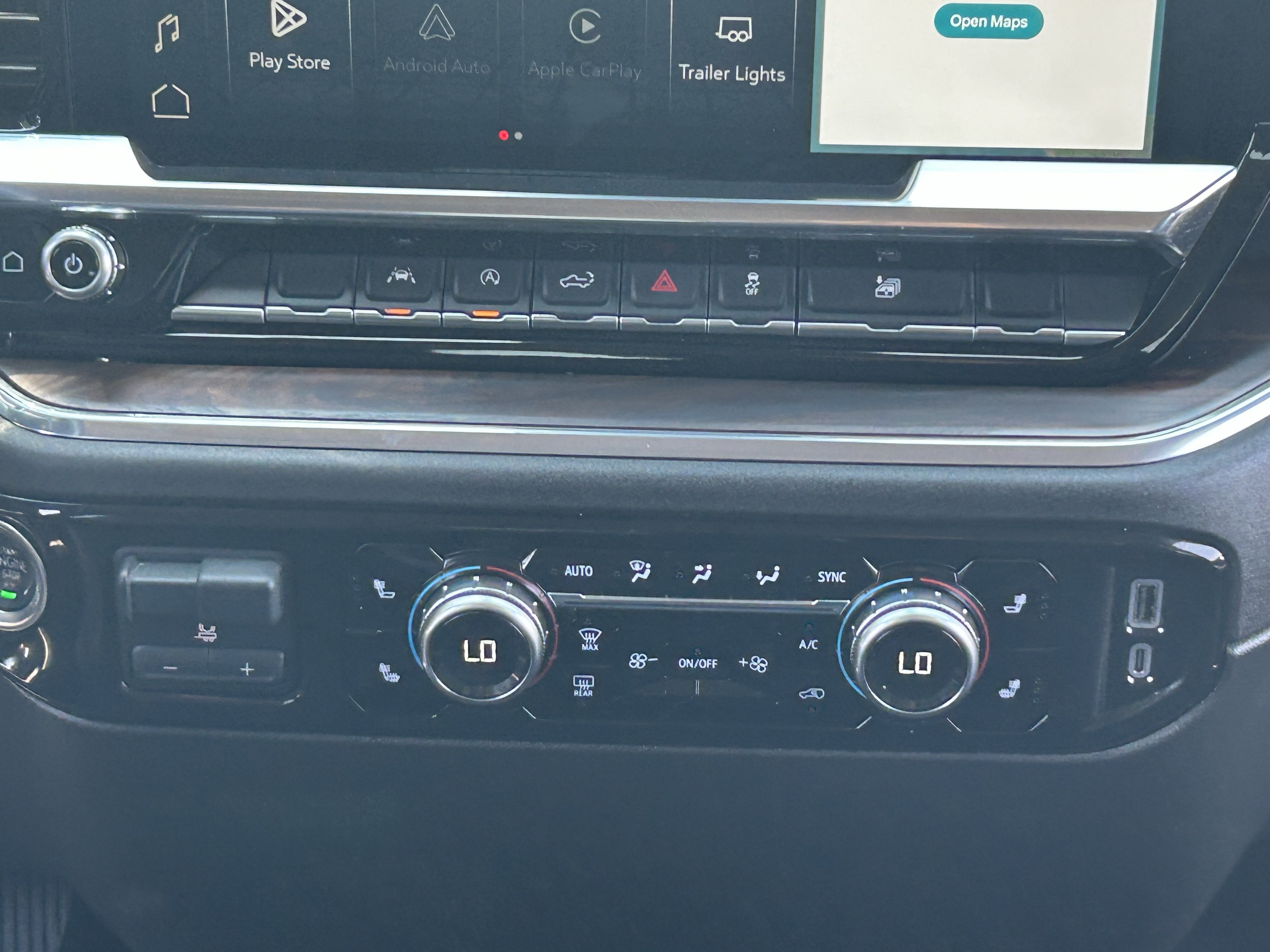 2025 GMC Sierra 1500 SLT - Photo 19
