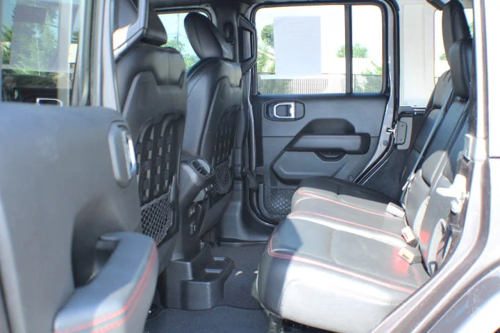 Used 2020 Gray Jeep Rubicon 4x4 image 14
