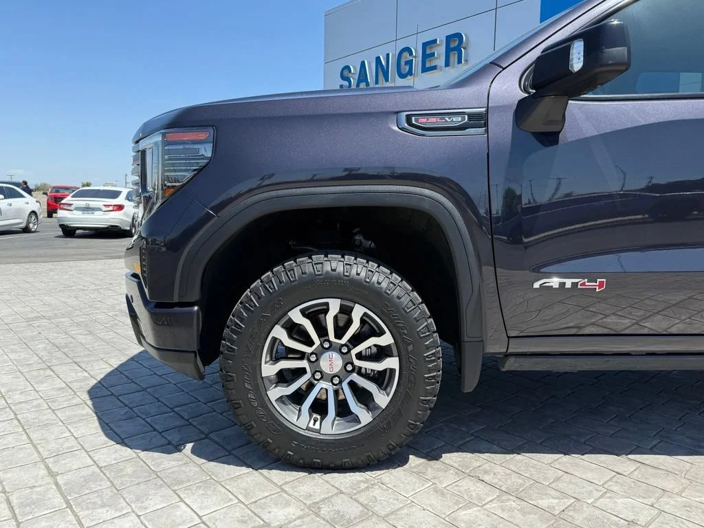 Used 2023 Titanium Rush Metallic GMC AT4 image 5
