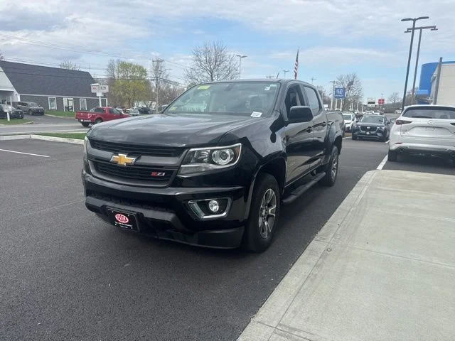 Used 2017 Black Chevrolet Z71 image 5