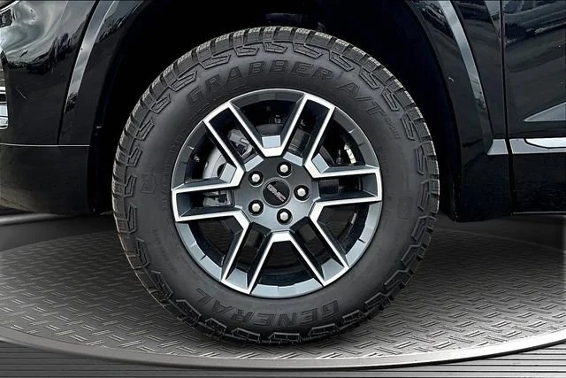 New 2026 Ebony Twilight Metallic GMC AT4 image 13