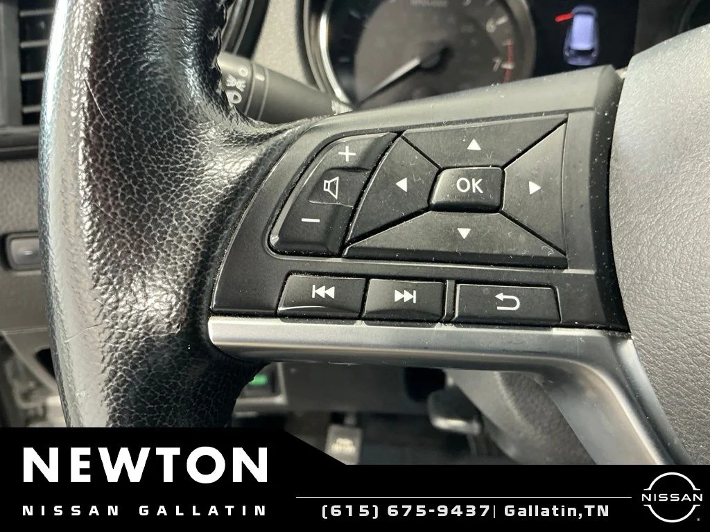 Used 2020 Brilliant Silver Metallic Nissan SV image 30