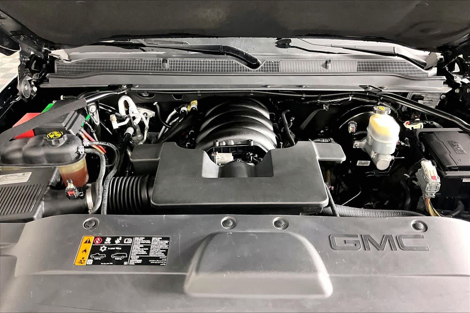 Used 2019 ONYX BLACK GMC Denali image 31