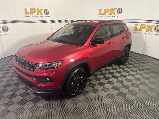 New 2026 Red Hot Pearl-Coat Exterior Paint Jeep Latitude image 7